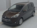 2015 Toyota Sienta