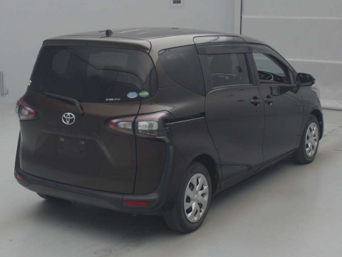 2015 Toyota Sienta NSP170G[1]