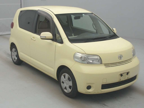 2008 Toyota Porte NNP10[2]