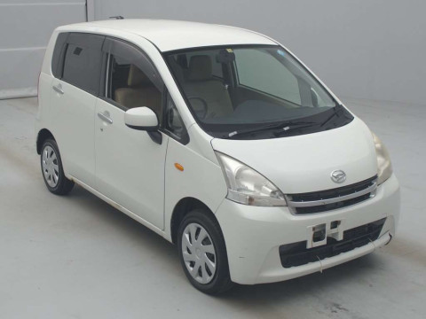 2011 Daihatsu Move LA110S[2]