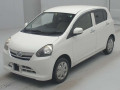 2012 Daihatsu Mira es