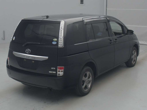 2012 Toyota Isis ZGM15G[1]