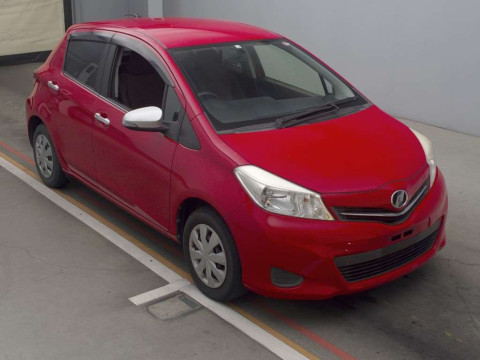 2012 Toyota Vitz NSP130[2]