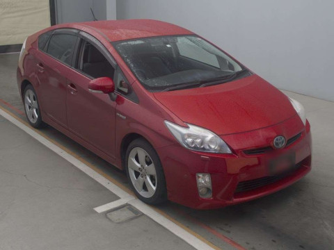 2010 Toyota Prius ZVW30[2]