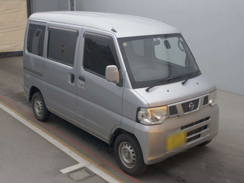 2013 Nissan NV100 Clipper U71V[2]