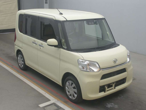 2017 Daihatsu Tanto LA600S[2]