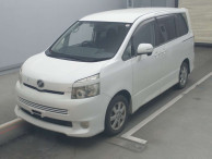 2008 Toyota Voxy