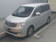 2012 Toyota Noah