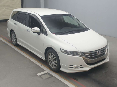 2011 Honda Odyssey RB3[2]