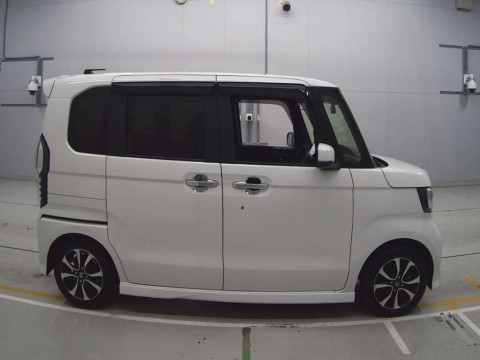 2020 Honda N-BOX CUSTOM JF3[0]