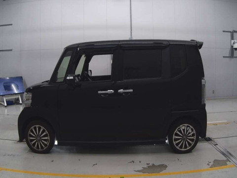 2016 Honda N-BOX CUSTOM JF1[1]