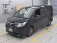 2016 Toyota Noah