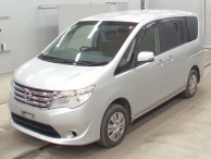 2015 Nissan Serena