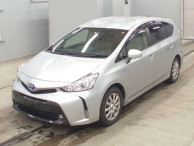 2015 Toyota Prius alpha