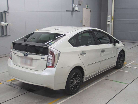 2013 Toyota Prius ZVW30[1]