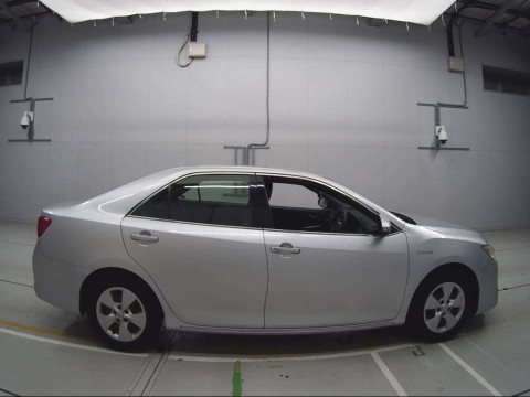 2013 Toyota Camry AVV50[2]