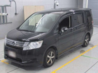 2012 Honda Step WGN