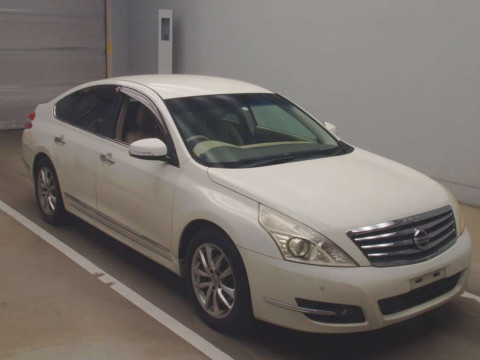 2011 Nissan Teana J32[2]