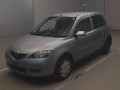 2004 Mazda Demio