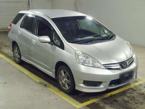 2012 Honda Fit Shuttle GG8[2]