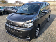 2012 Toyota Voxy