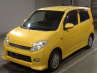 2002 Daihatsu MAX