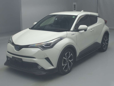 2018 Toyota C-HR ZYX10[0]