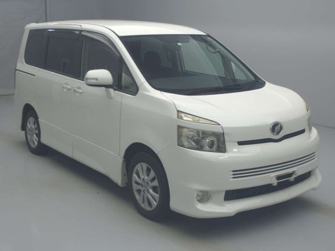 2008 Toyota Voxy ZRR70W[2]