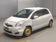 2010 Toyota Vitz