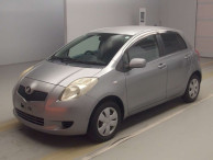 2006 Toyota Vitz