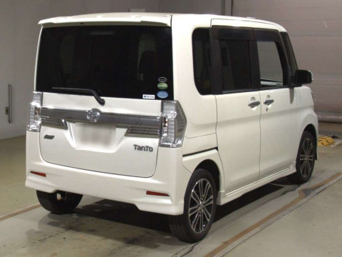 2014 Daihatsu Tanto Custom LA600S[1]