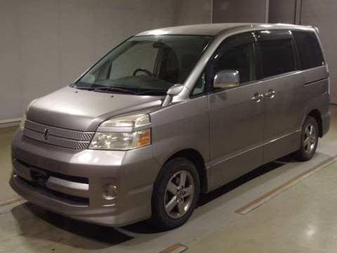 2007 Toyota Voxy AZR60G[0]