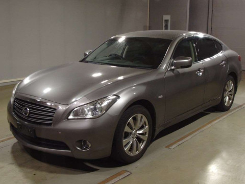 2013 Nissan Fuga Y51[0]