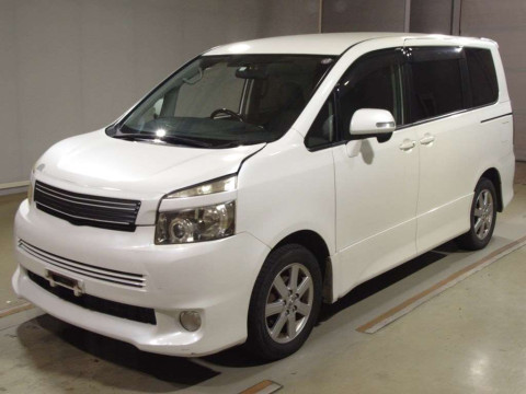 2010 Toyota Voxy ZRR70W[0]