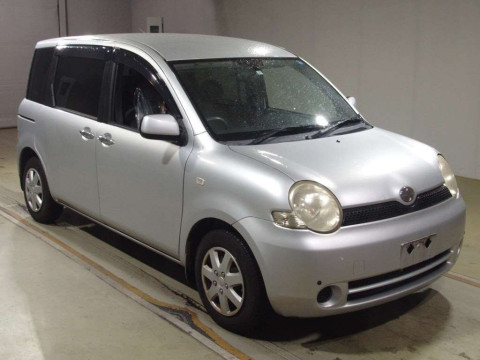 2006 Toyota Sienta NCP81G[2]