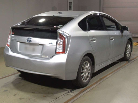 2015 Toyota Prius ZVW30[1]