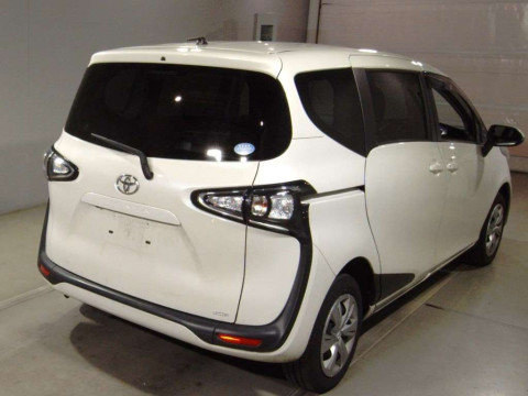 2019 Toyota Sienta NCP175G[1]