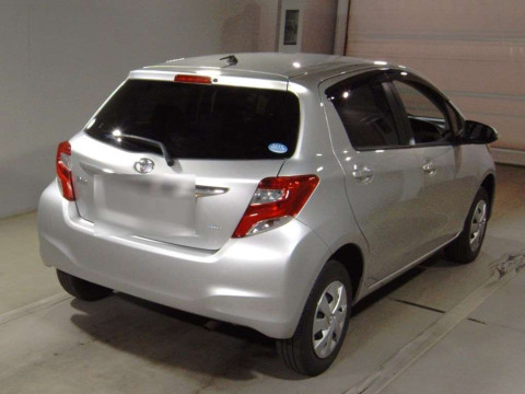 2015 Toyota Vitz NSP135[1]