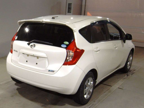 2013 Nissan Note E12[1]