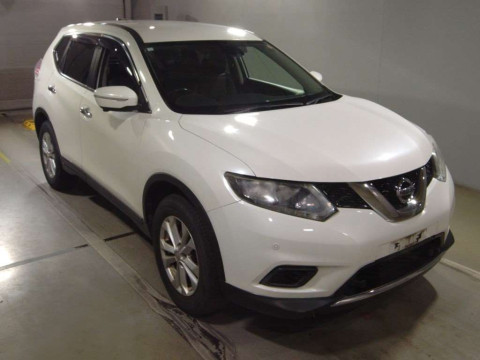 2014 Nissan X-Trail NT32[2]