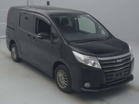 2015 Toyota Noah ZRR85G[2]