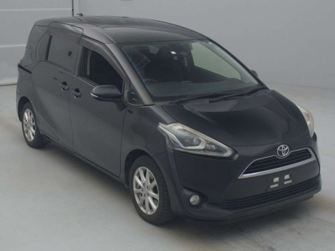 2016 Toyota Sienta NSP170G[2]