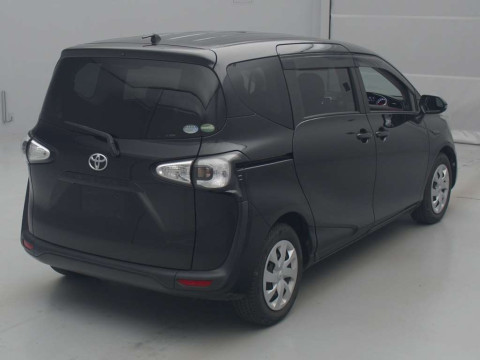 2016 Toyota Sienta NSP170G[1]