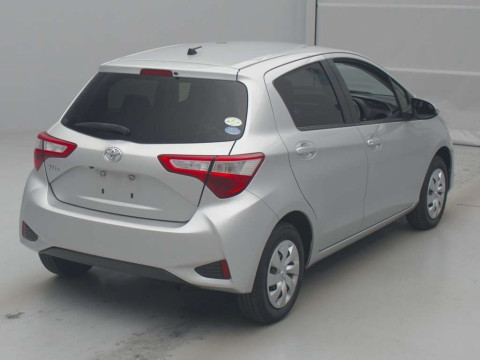 2017 Toyota Vitz KSP130[1]