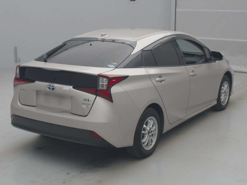 2019 Toyota Prius ZVW55[1]