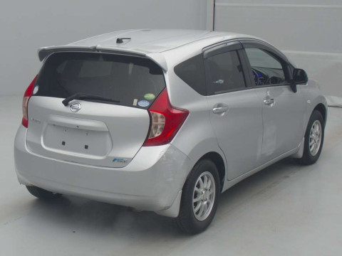 2012 Nissan Note E12[1]