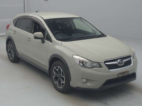 2013 Subaru XV GP7[2]