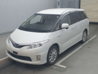 2014 Toyota Estima Hybrid