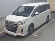 2014 Toyota Noah