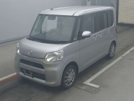 2018 Daihatsu Tanto